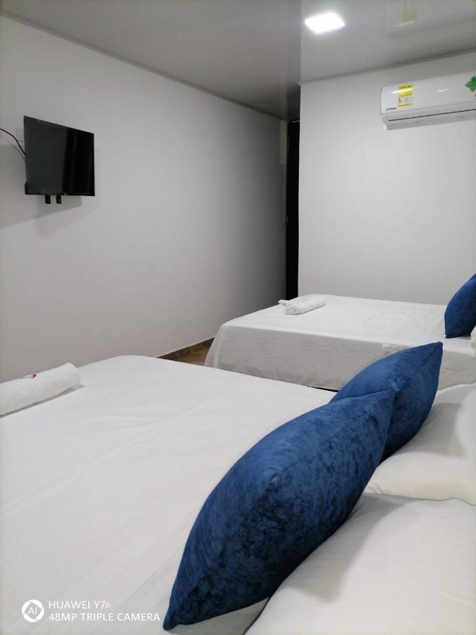 Hotel Media Luna Cúcuta Εξωτερικό φωτογραφία