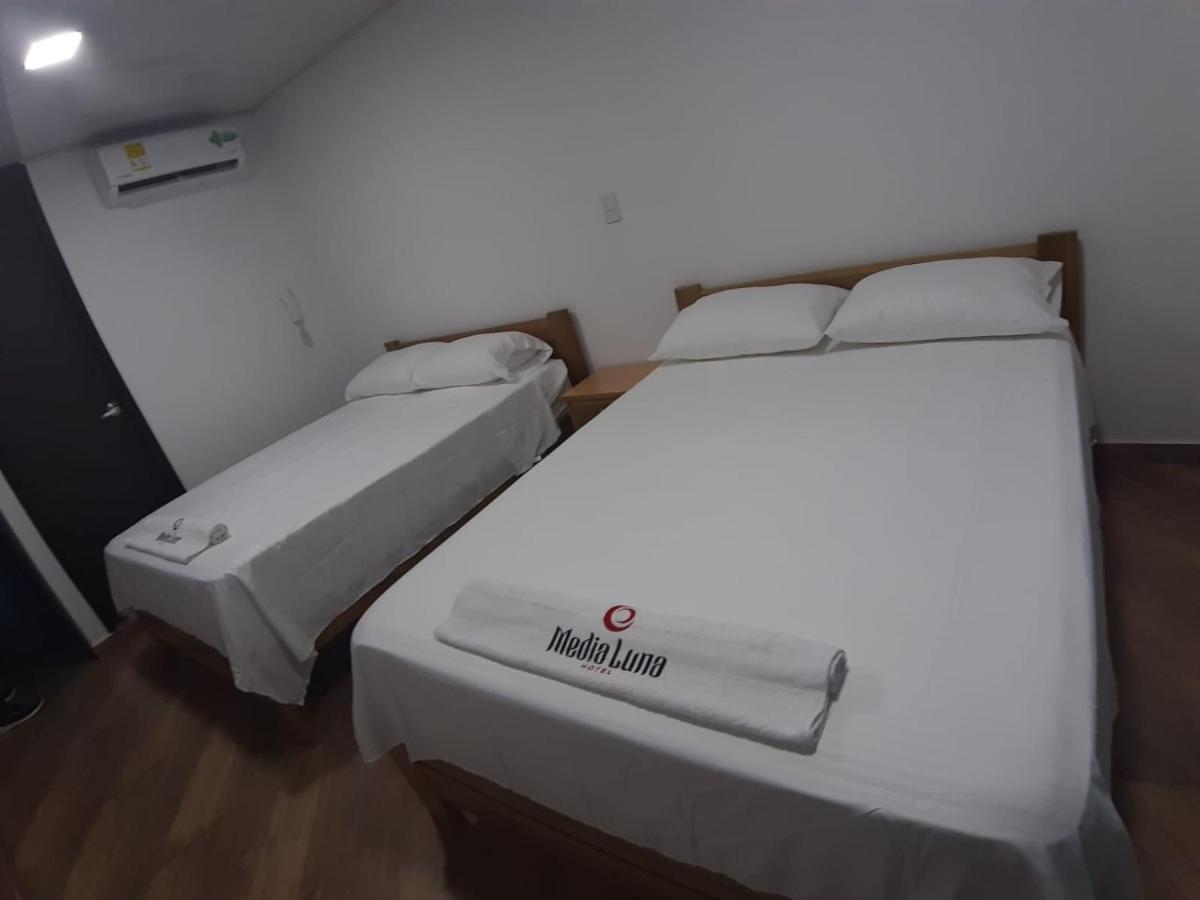 Hotel Media Luna Cúcuta Εξωτερικό φωτογραφία