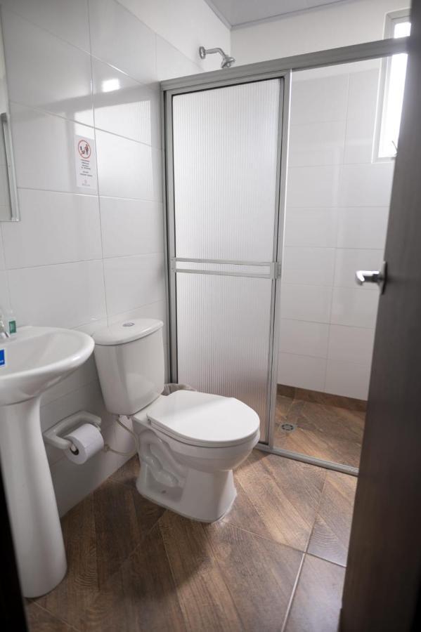 Hotel Media Luna Cúcuta Εξωτερικό φωτογραφία